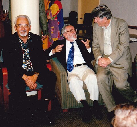 Salvador Minuchin aux côtés de Braulio Montalvo et Jay Haley, trois pionniers de la thérapie familiale et systémique - Psychothérapie Paris 9